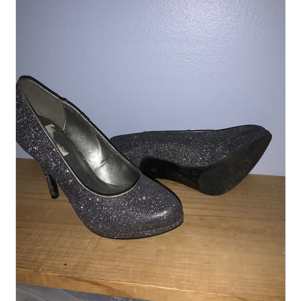 Sparkling Heels